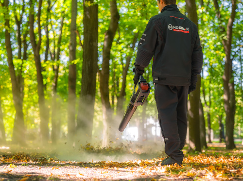 Воздуходувка аккумуляторная МОБИЛ К XBA45 КОМФОРТ 20 Вольт с аккумулятором 4 Ач и зарядным устройством фото 4